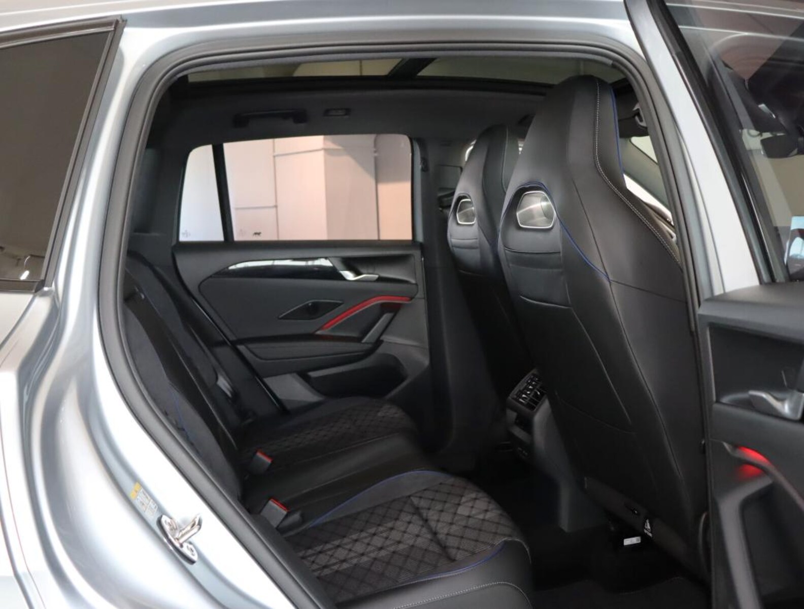 Volkswagen Tiguan – Bild 22