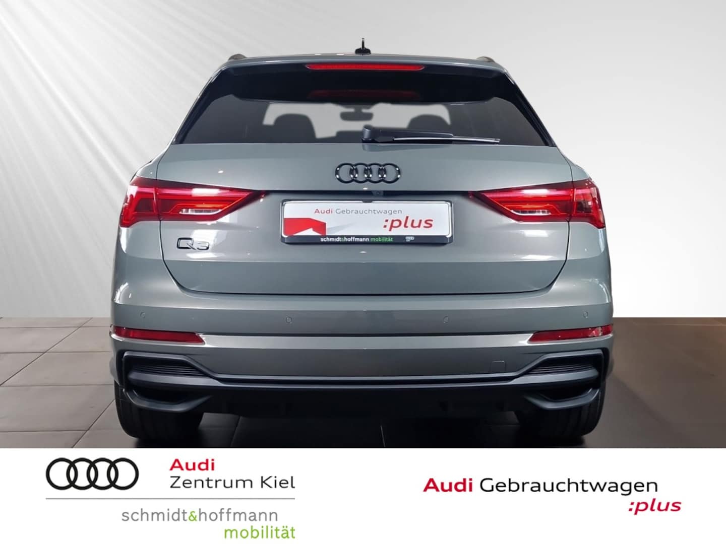 Bild über Audi Q3 S line 35 TFSI S tronic - für weitere Informationen kontaktieren Sie den Audi Partner