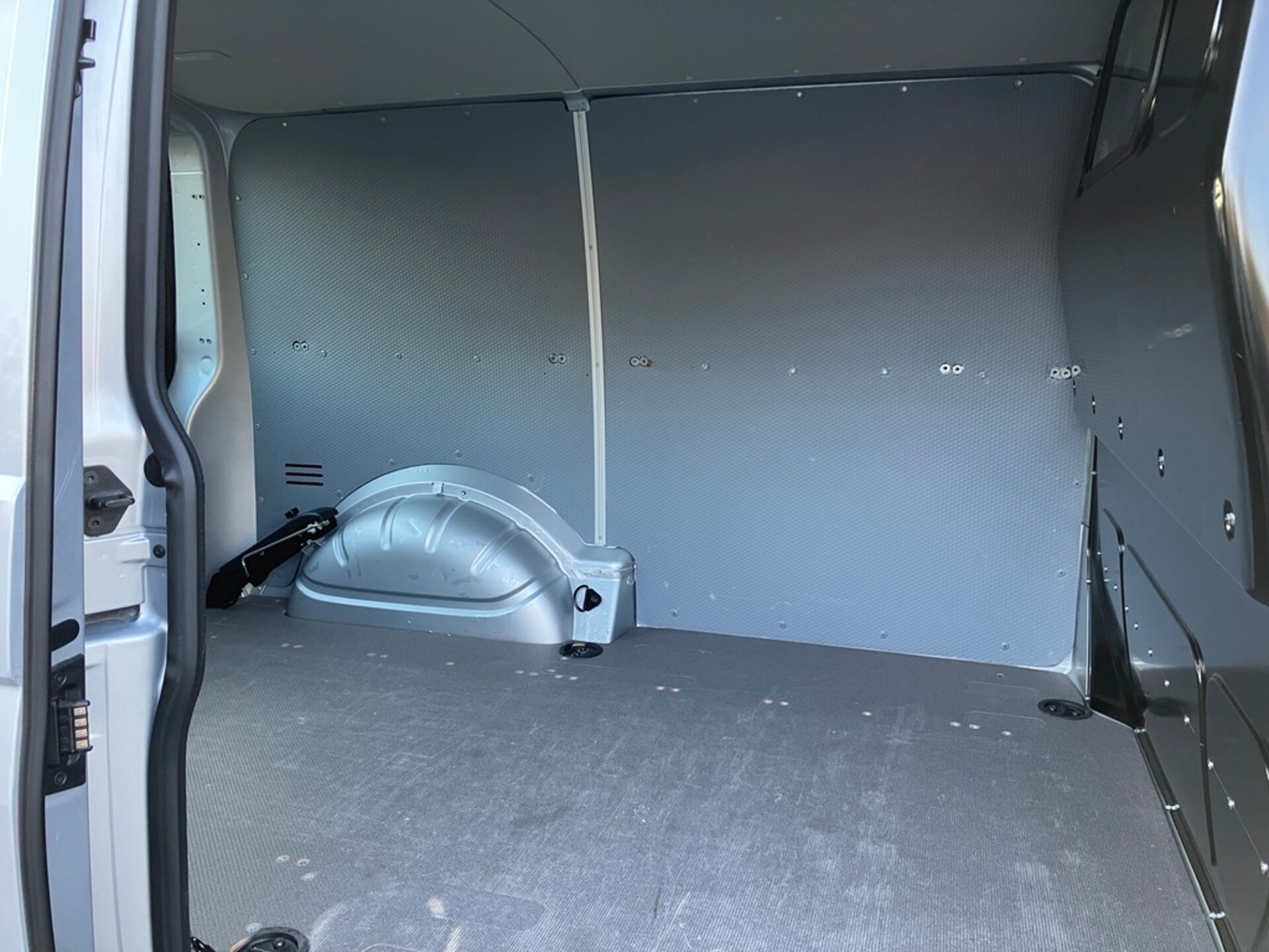 Volkswagen T6.1 Transporter Kasten kurzer Radstand