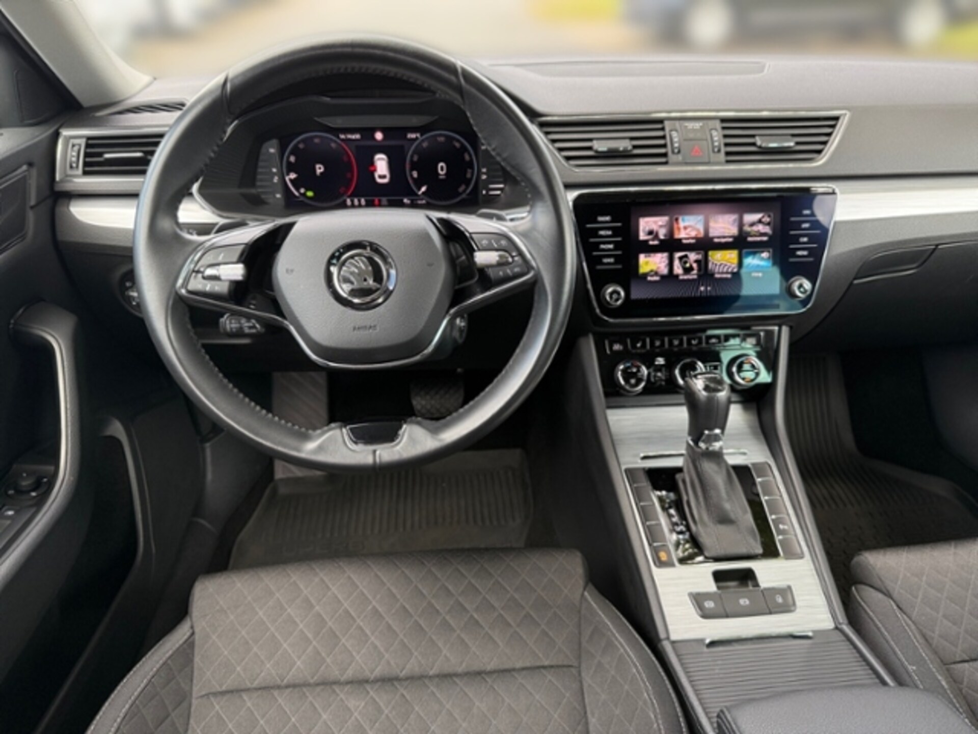 Skoda Superb Combi Ambition