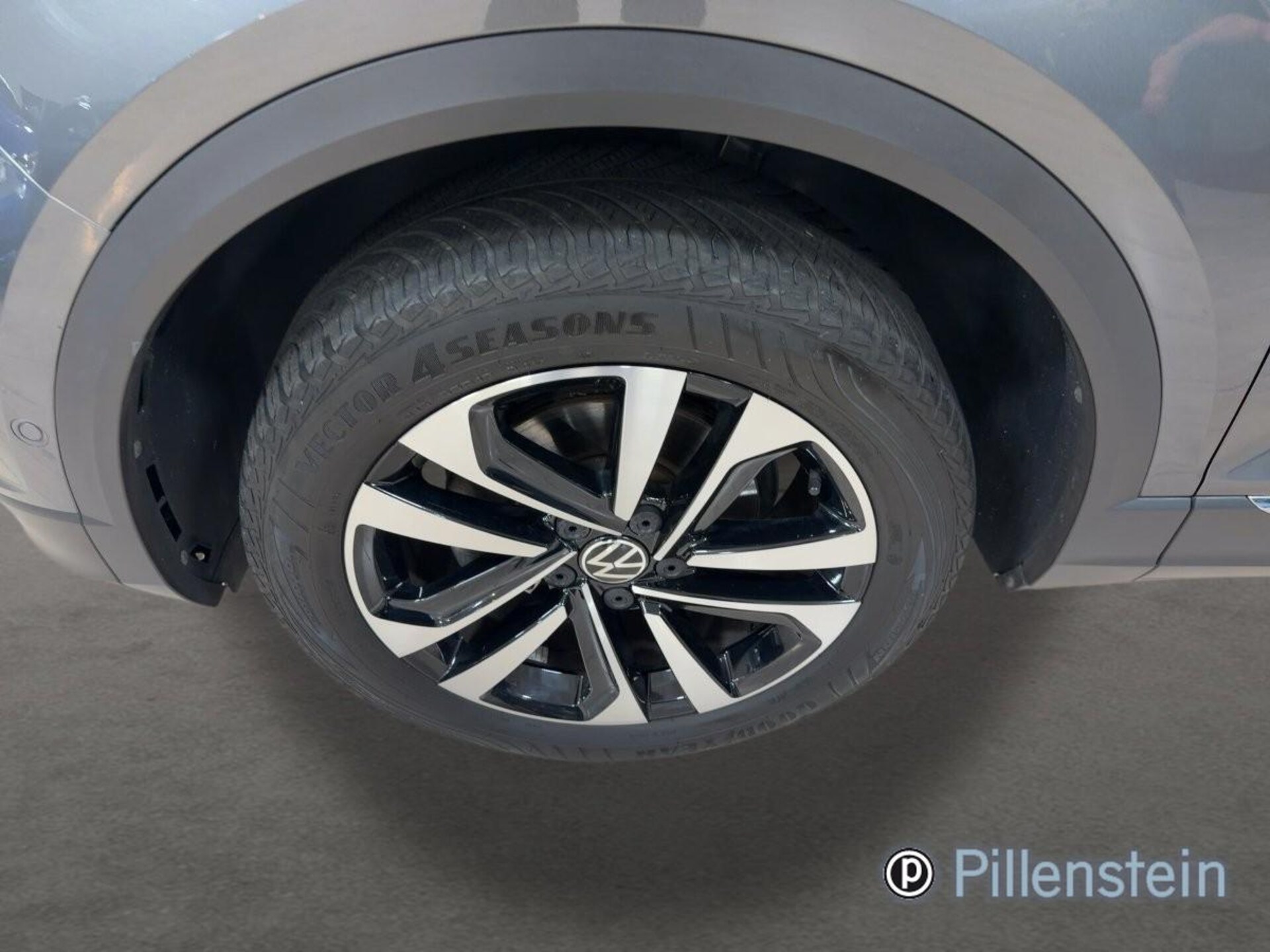 Volkswagen T-Roc United