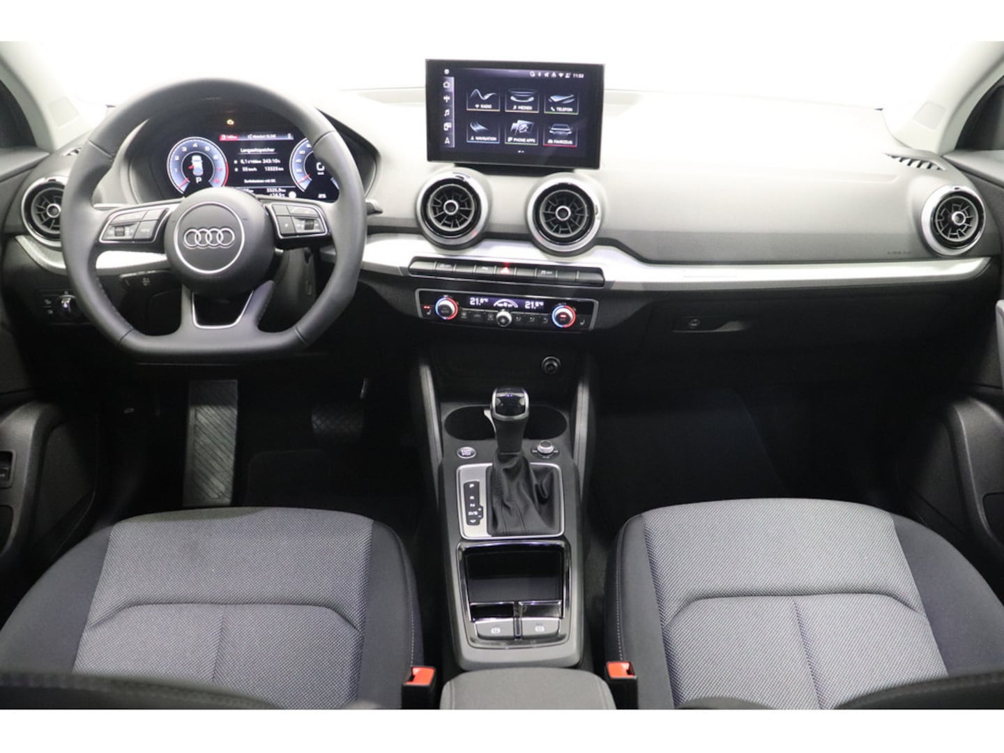 Bild über Audi Q2 S line 35 TFSI S tronic - für weitere Informationen kontaktieren Sie den Audi Partner