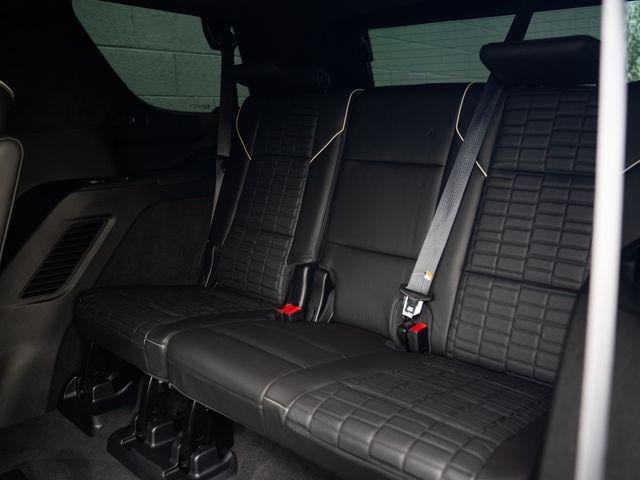 2023 Cadillac Escalade V-Series - Photo 19
