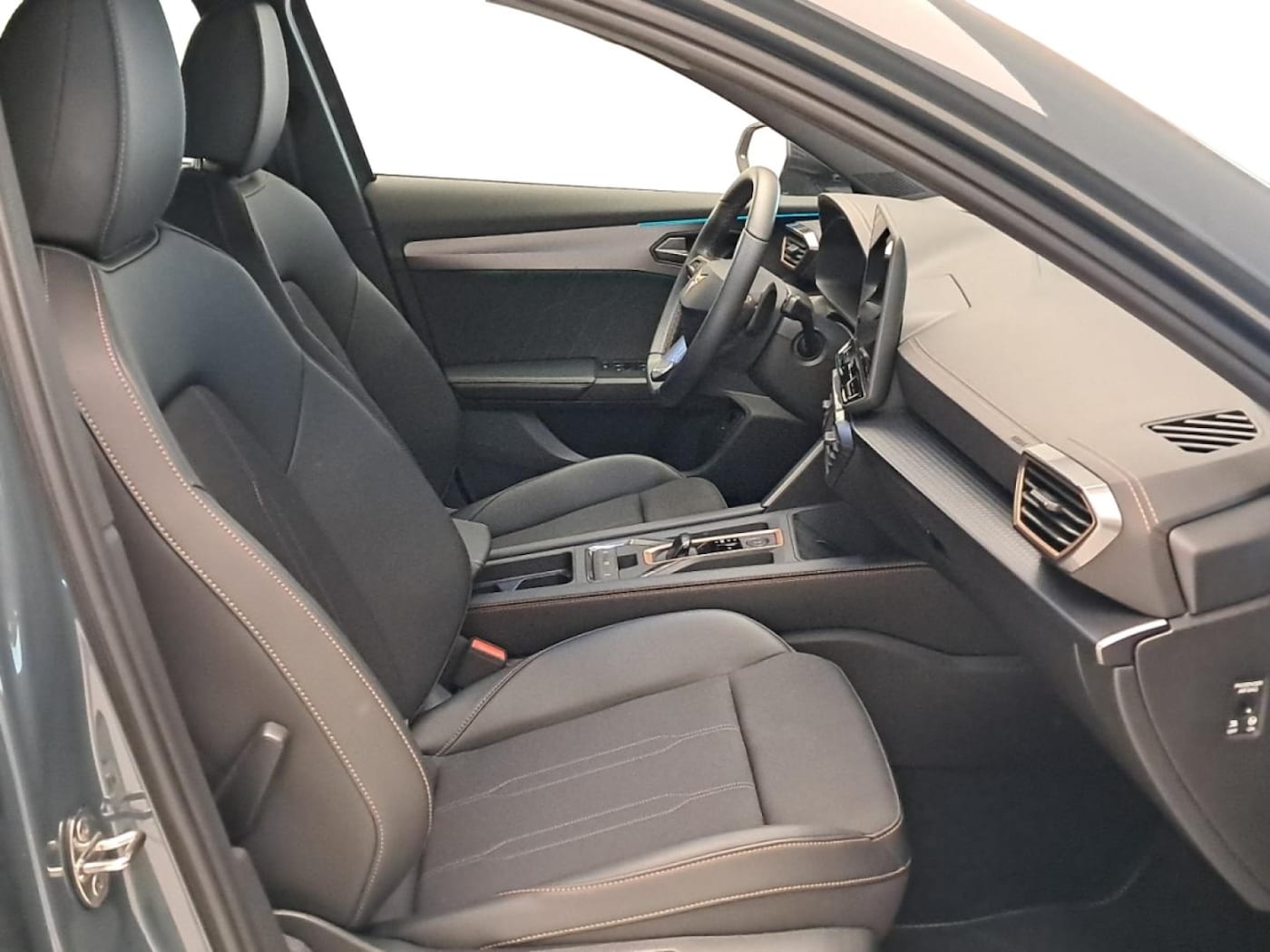 CUPRA Formentor 1.5 TSI e-Hybrid DSG 150 kW (204 CV) — photo 5