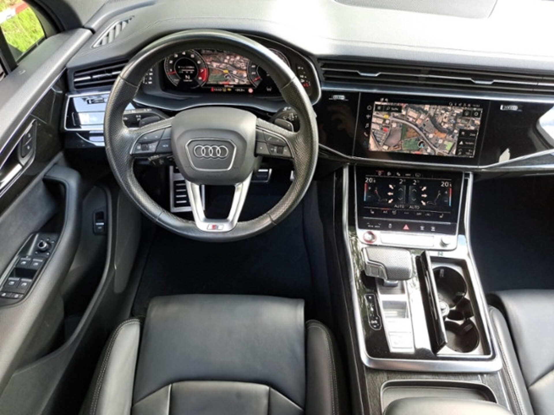 Audi SQ7 SUV