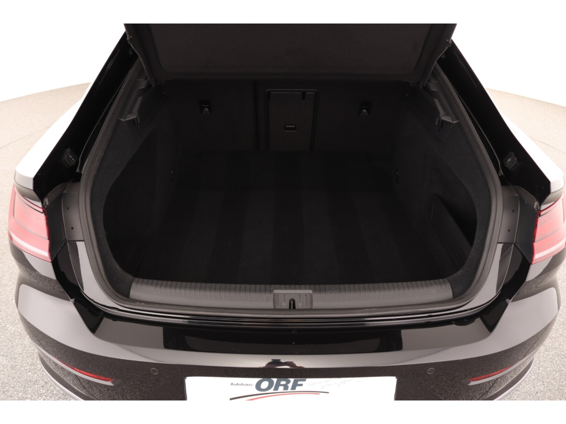 Volkswagen Arteon R-Line