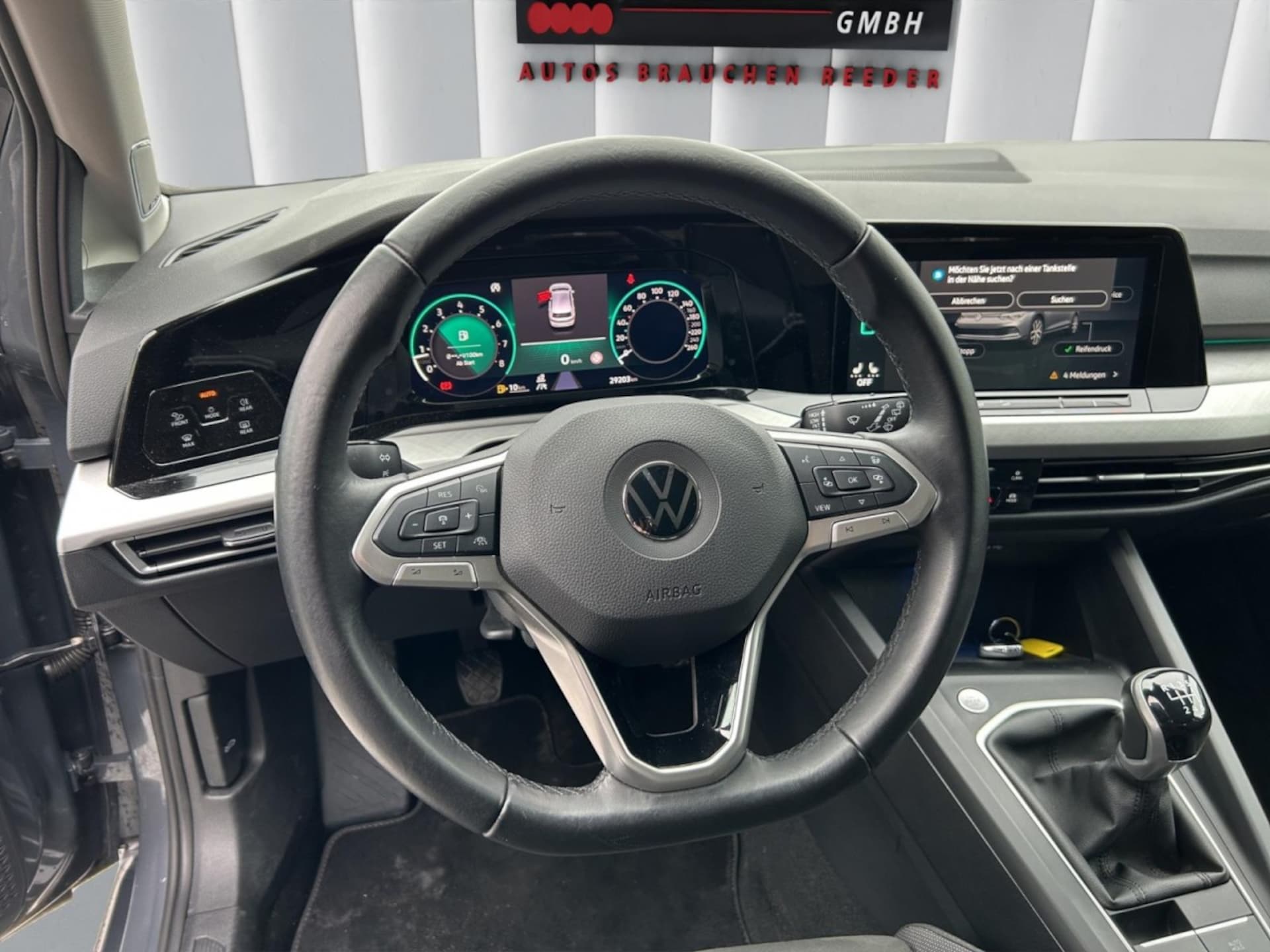 Volkswagen Golf Life
