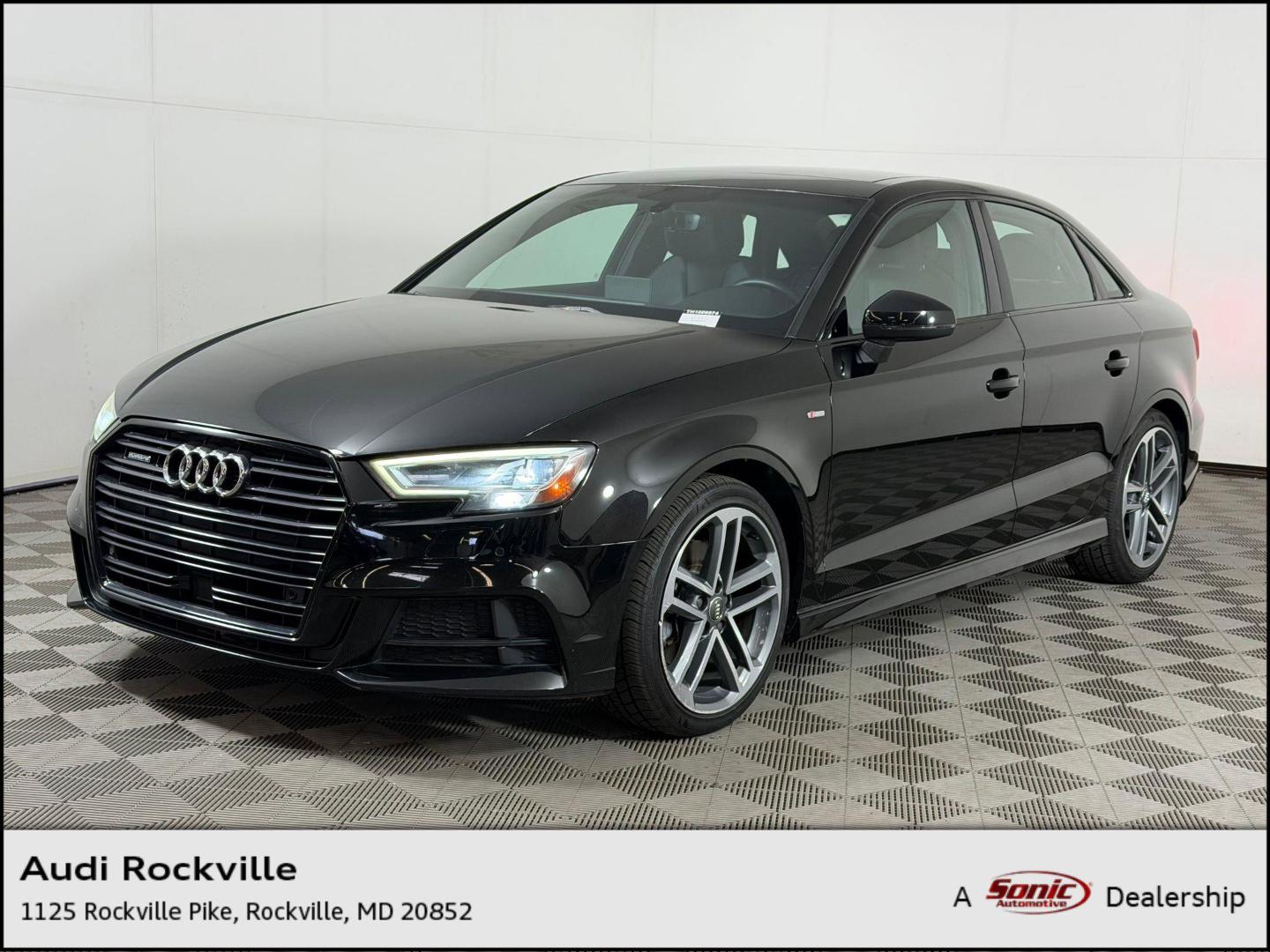 2017 Audi A3 2.0T quattro S tronic Premium Plus's photo
