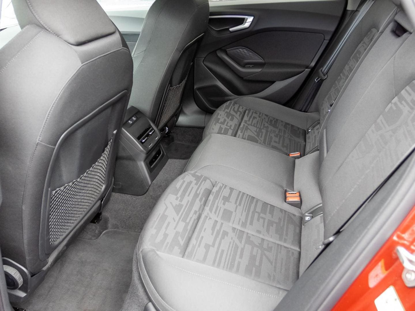 Bild über Audi A5 Avant TDI 150 kW S tronic - für weitere Informationen kontaktieren Sie den Audi Partner