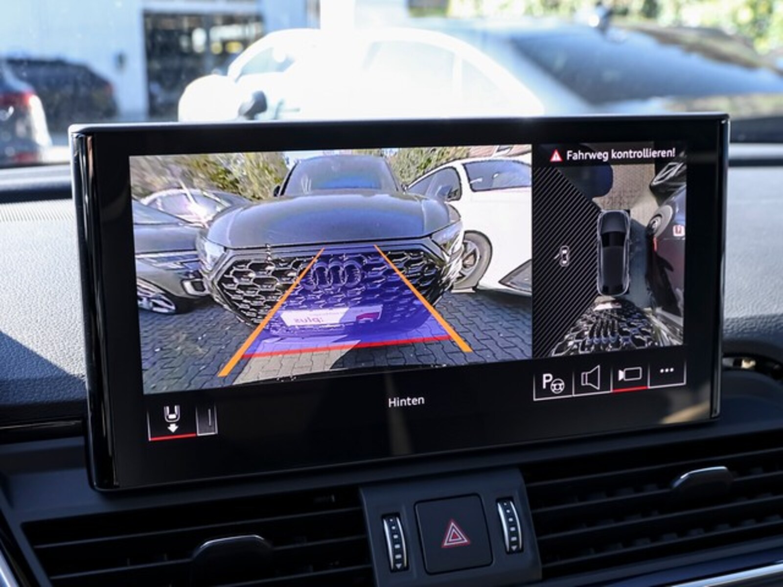 Audi Q5 Sportback – Bild 13