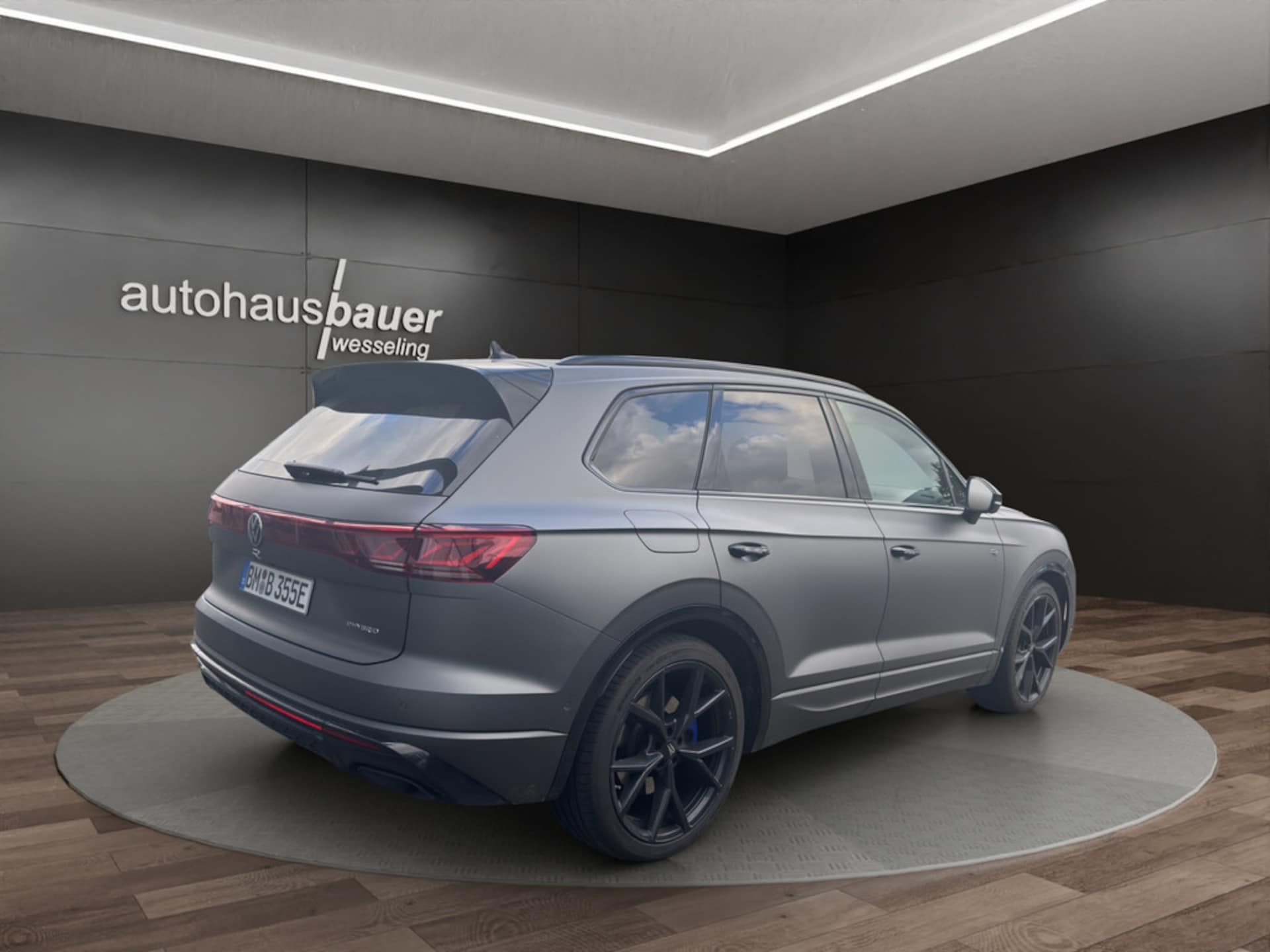 Volkswagen Touareg R