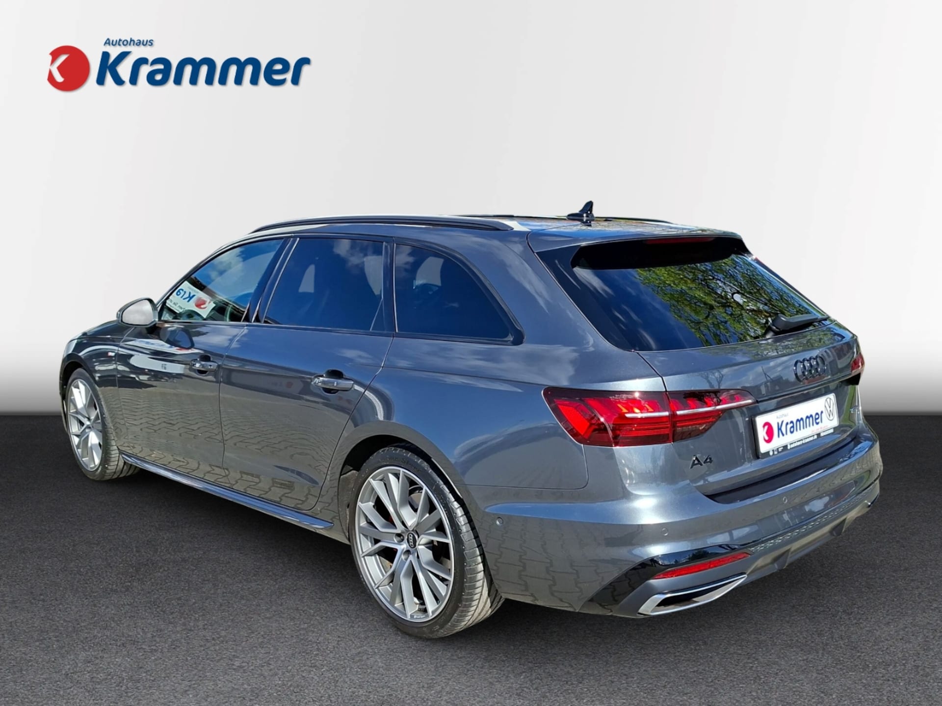 Audi A4 Avant S line