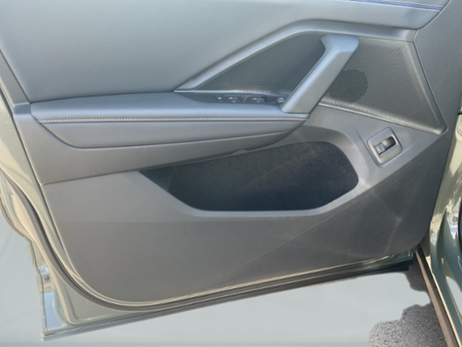 Volkswagen Tiguan – Bild 12