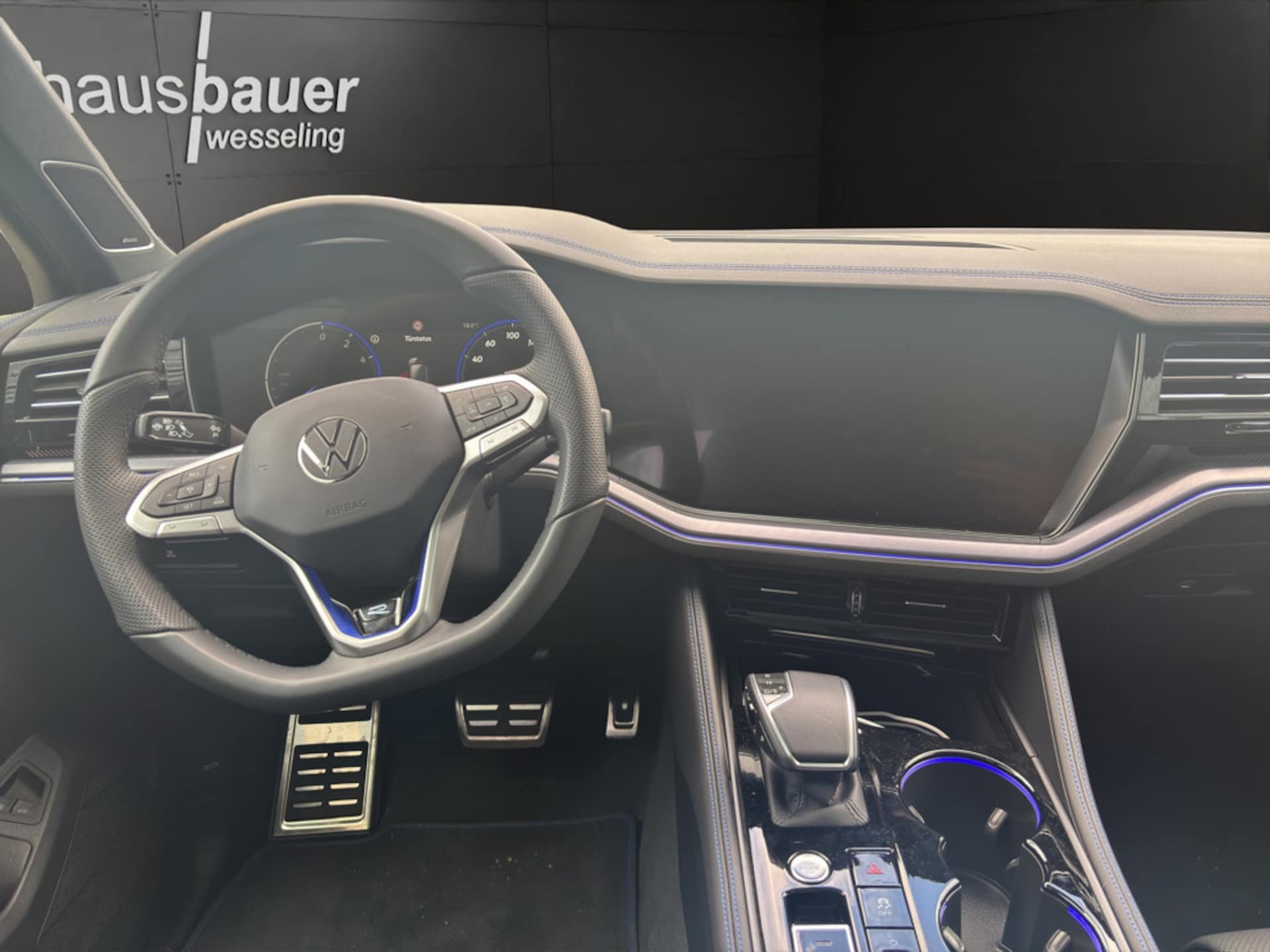 Volkswagen Touareg R