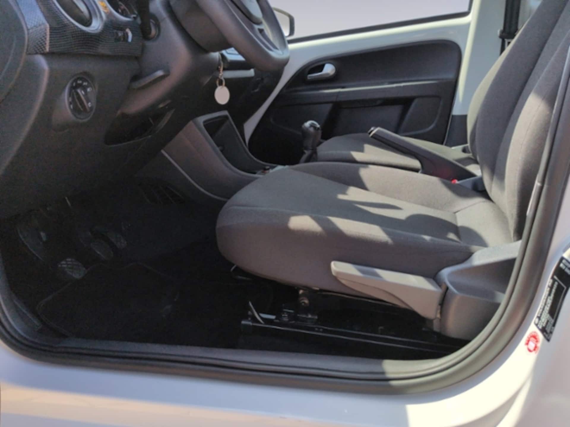 Volkswagen up! move up!