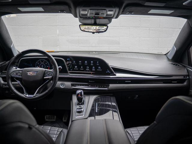 2023 Cadillac Escalade V-Series - Photo 22