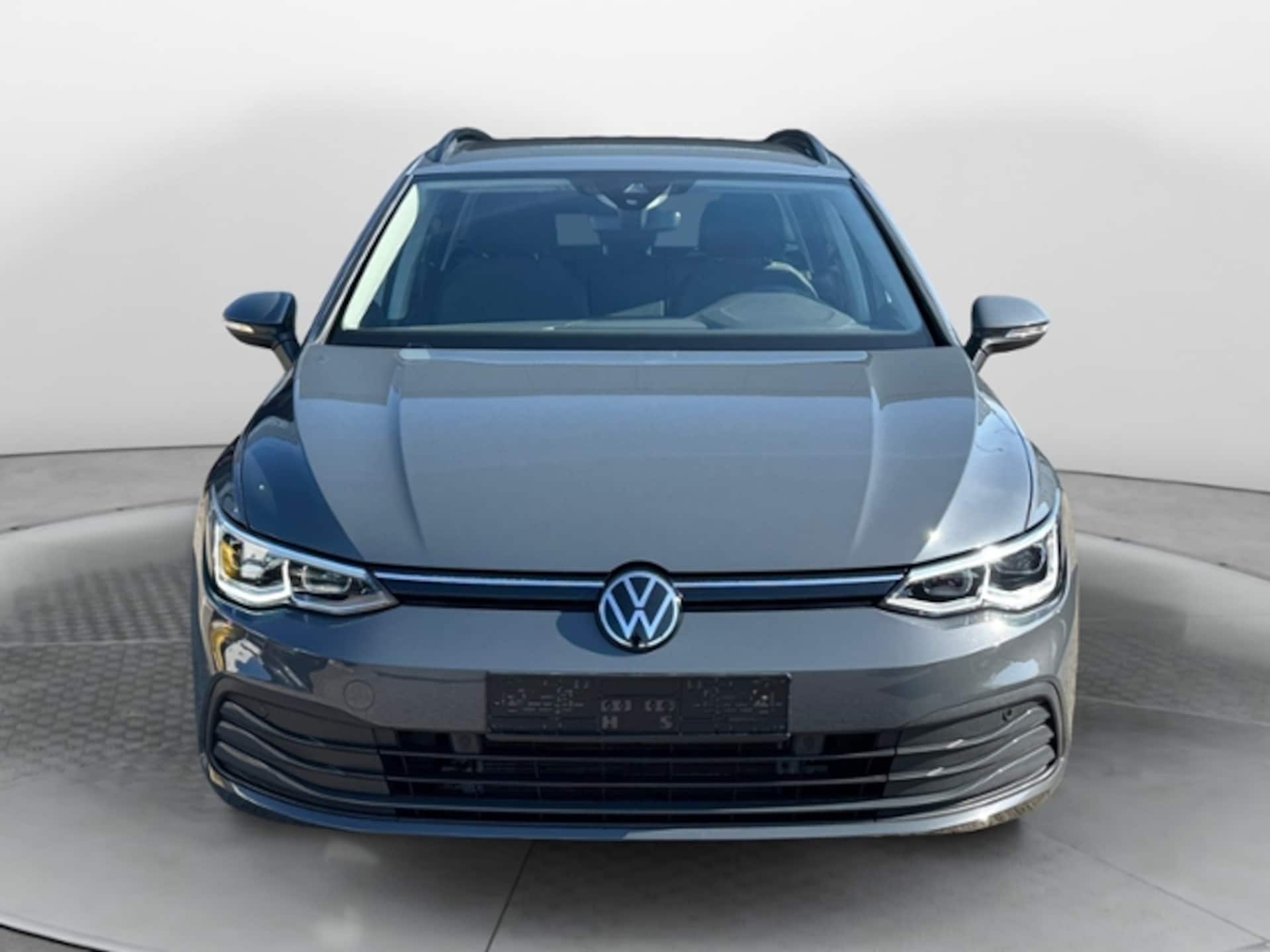 Volkswagen Golf Variant Life