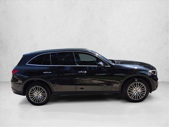 2026 Mercedes-Benz GLC 300