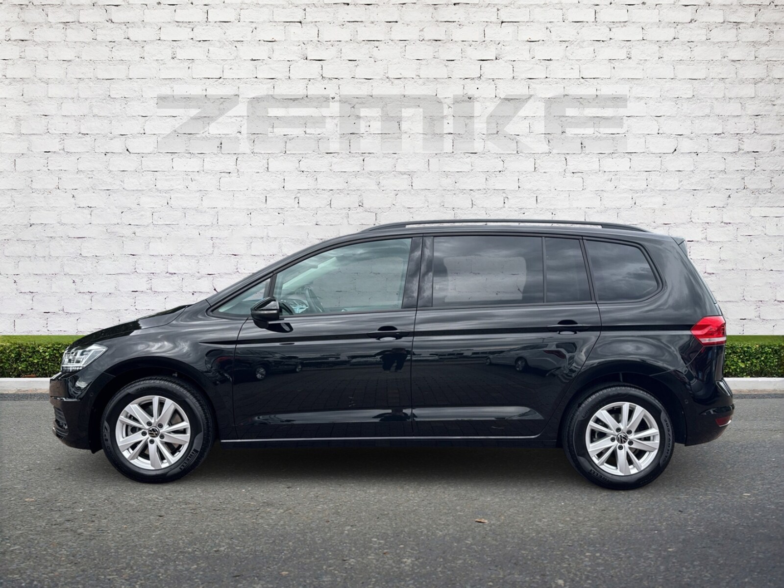 Volkswagen Touran – Bild 3