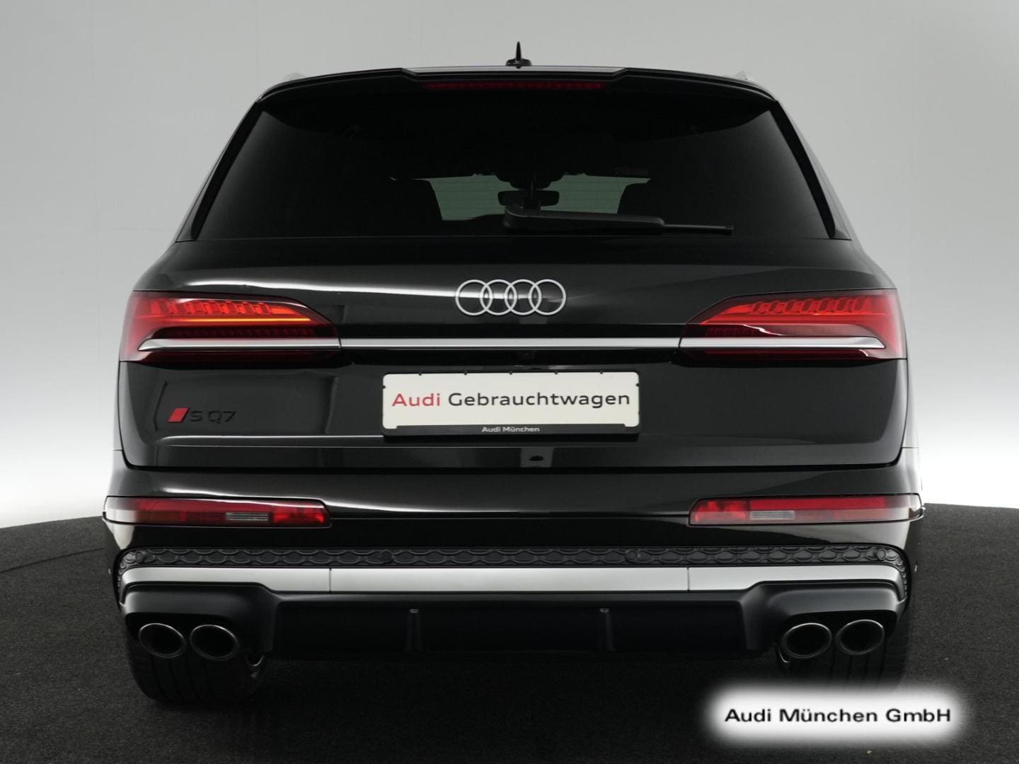 Bild über Audi SQ7 SUV TFSI quattro tiptronic - für weitere Informationen kontaktieren Sie den Audi Partner