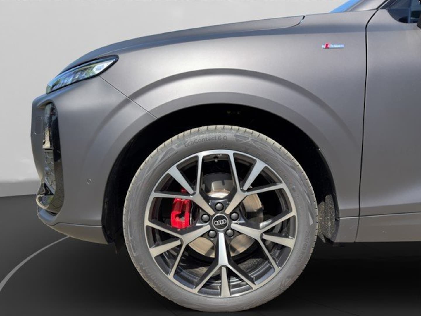 Bild über Audi Q3 Sportback TFSI quattro 195 kW S tronic - für weitere Informationen kontaktieren Sie den Audi Partner