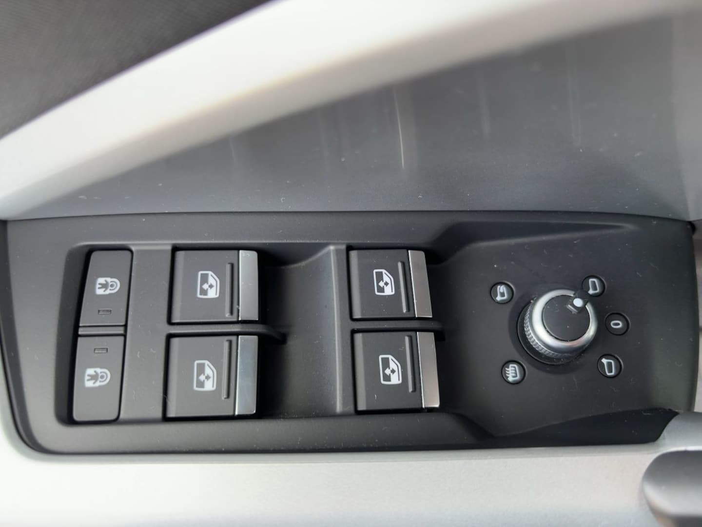 Bild über Audi Q3 Sportback S line 40 TFSI quattro S tronic - für weitere Informationen kontaktieren Sie den Audi Partner
