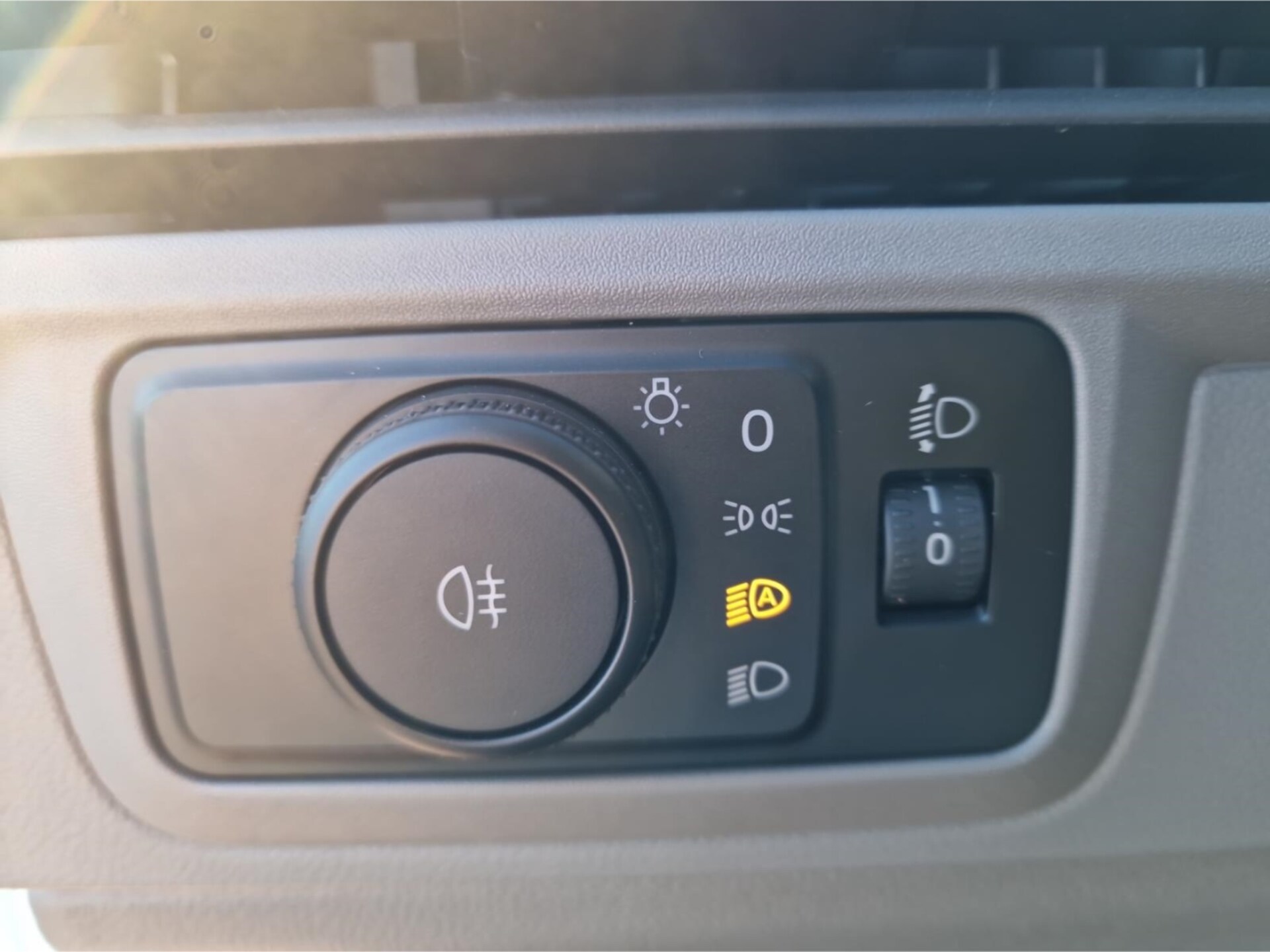 Volkswagen Transporter Kasten kurzer Radstand