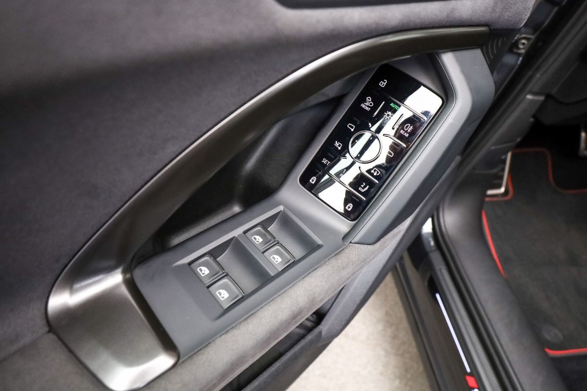 Audi SQ5 Sportback edition one