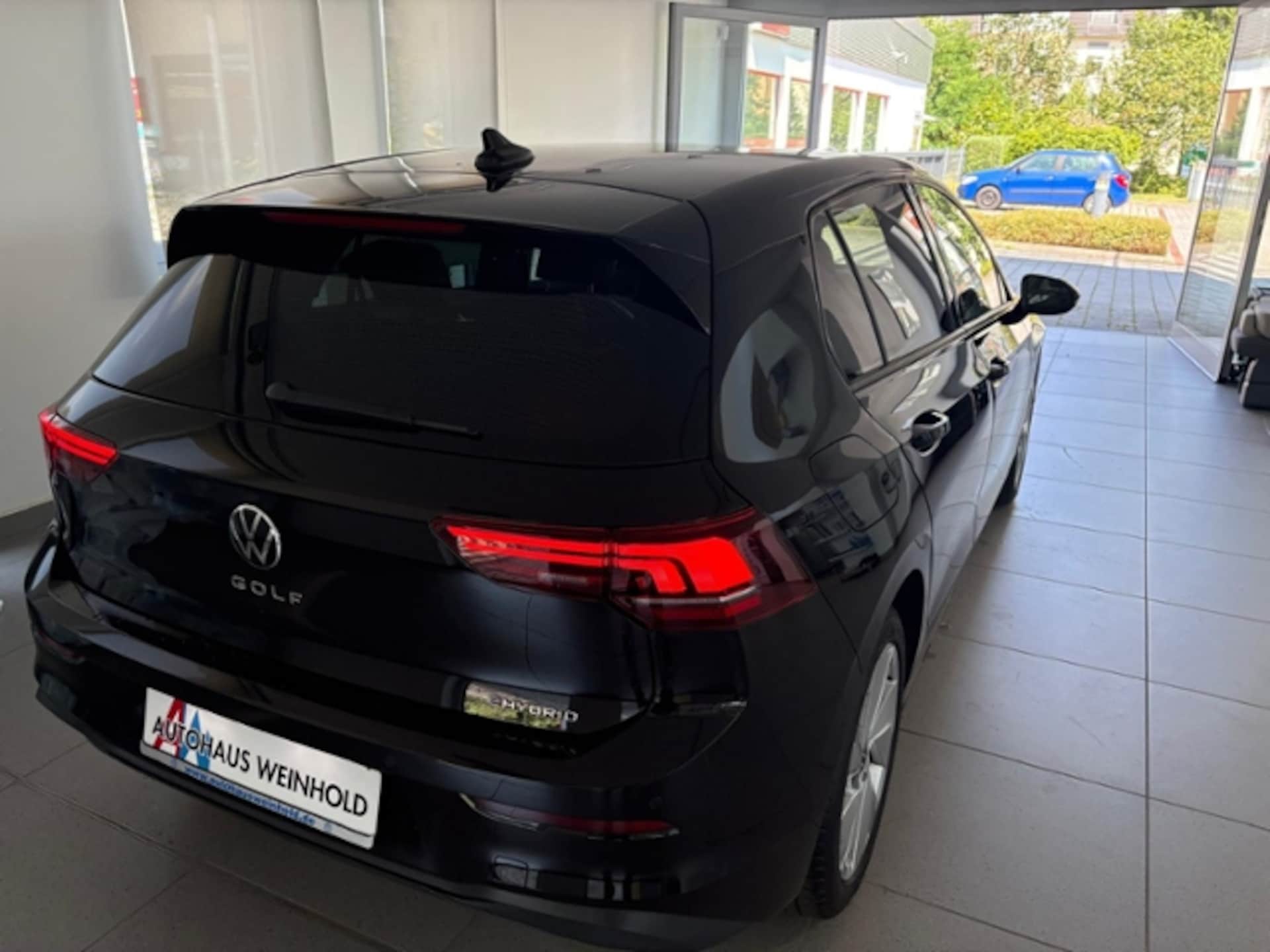 Volkswagen Golf Life