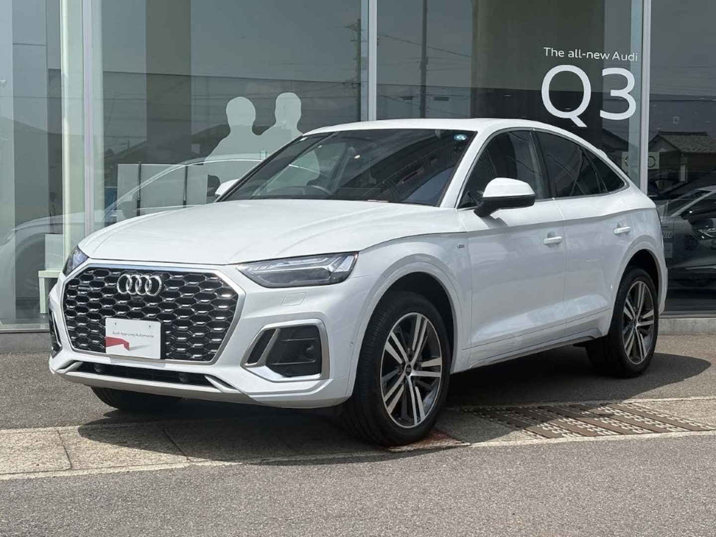 Audi Q5 Sportback 40 TDI quattro S line 150(204) kW(PS) S tronic for more details contact your dealer