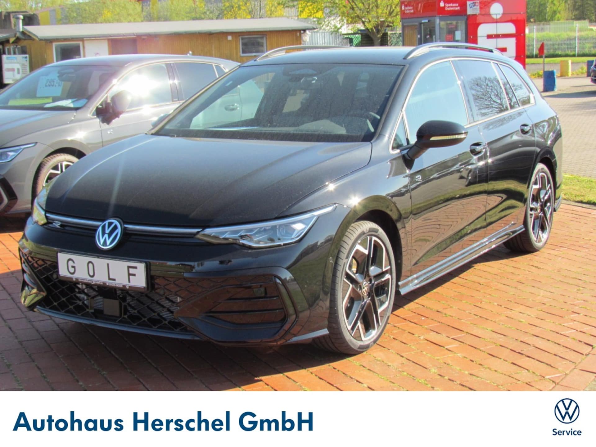 Volkswagen Golf Variant R-Line