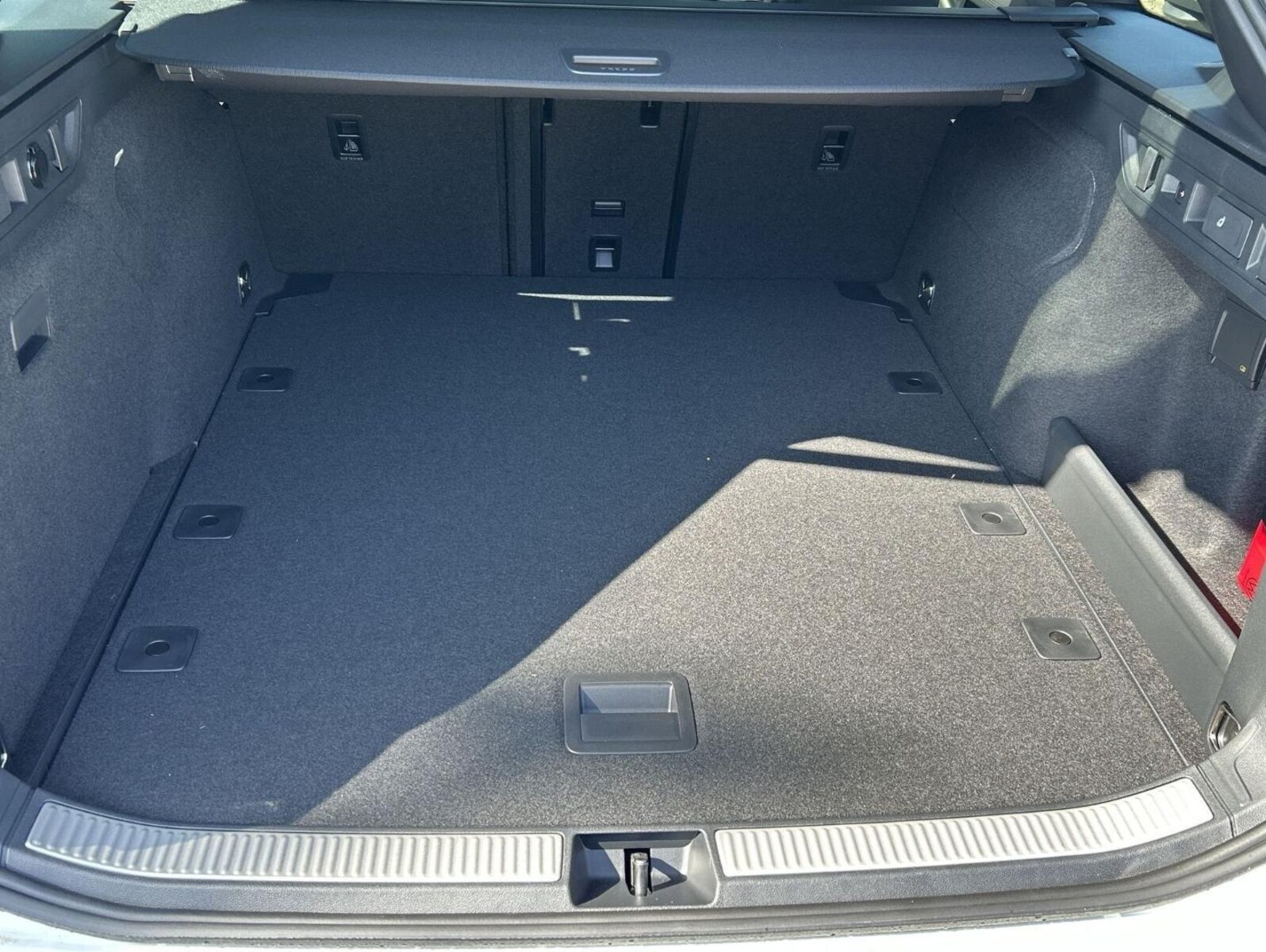 Volkswagen Passat – Bild 24