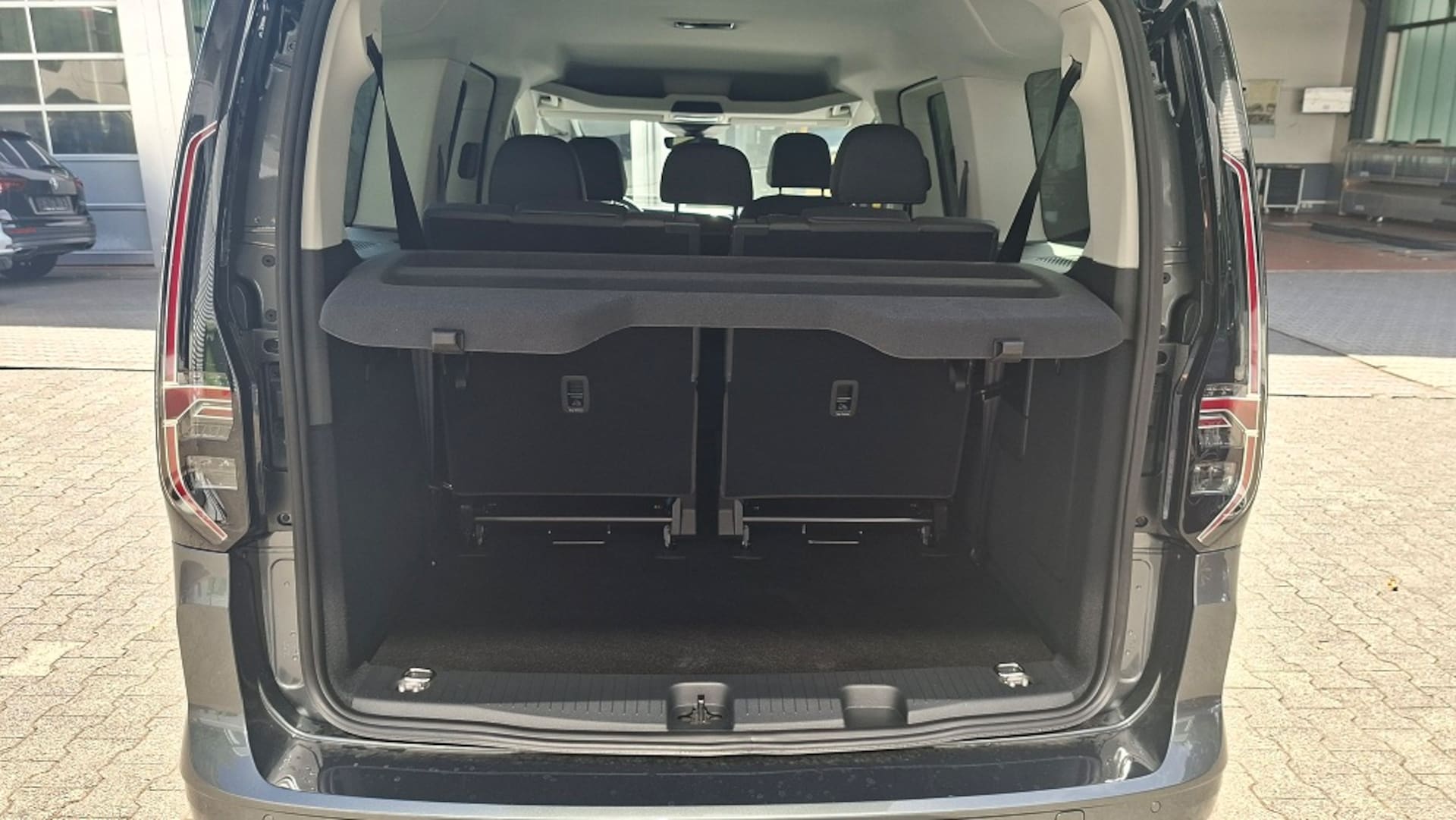 Volkswagen Caddy Maxi Style
