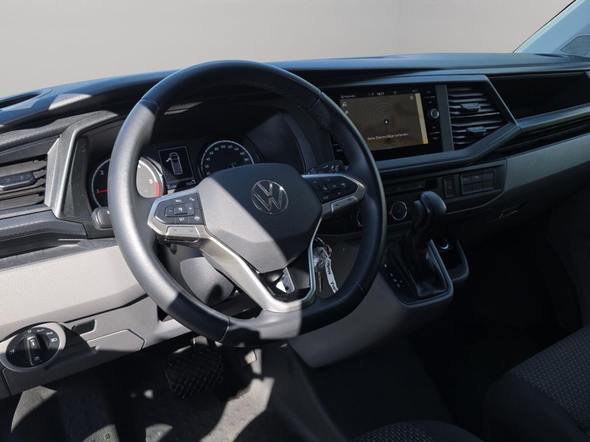 Volkswagen T6.1 Transporter Kasten langer Radstand