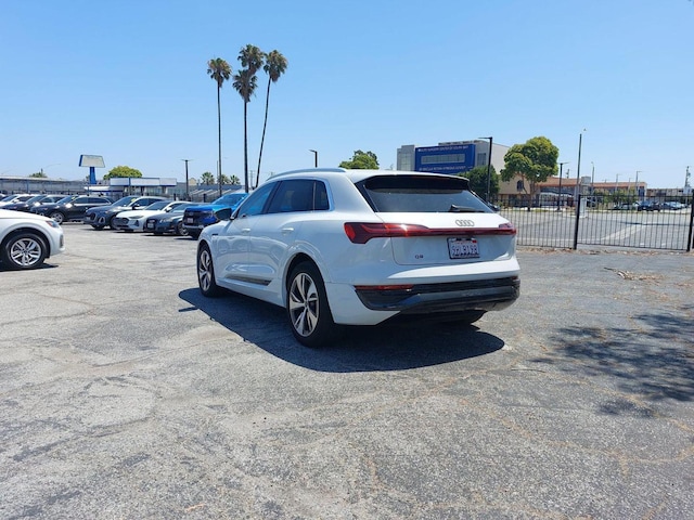 2024 Audi Q8 e-tron