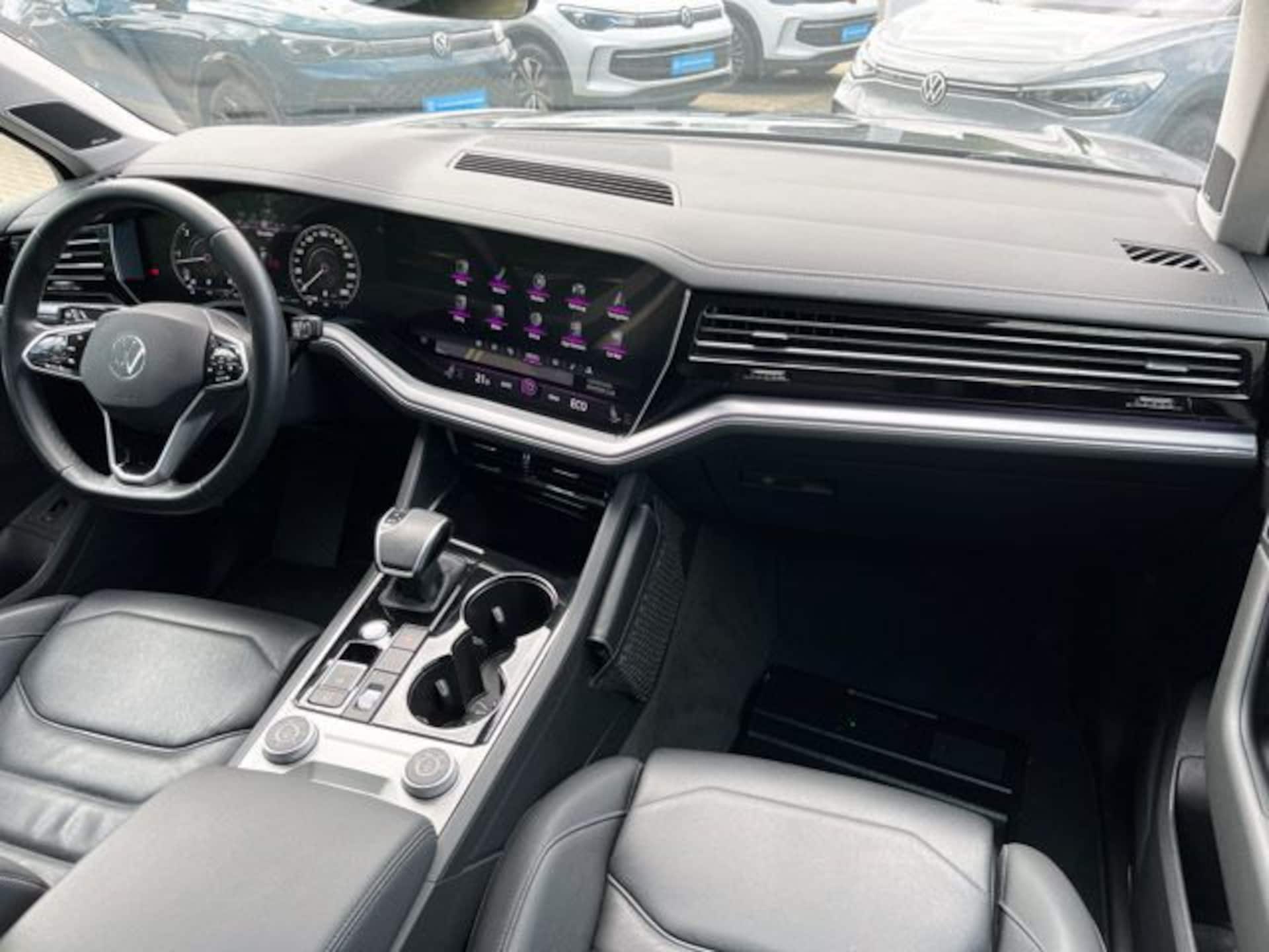 Volkswagen Touareg Elegance
