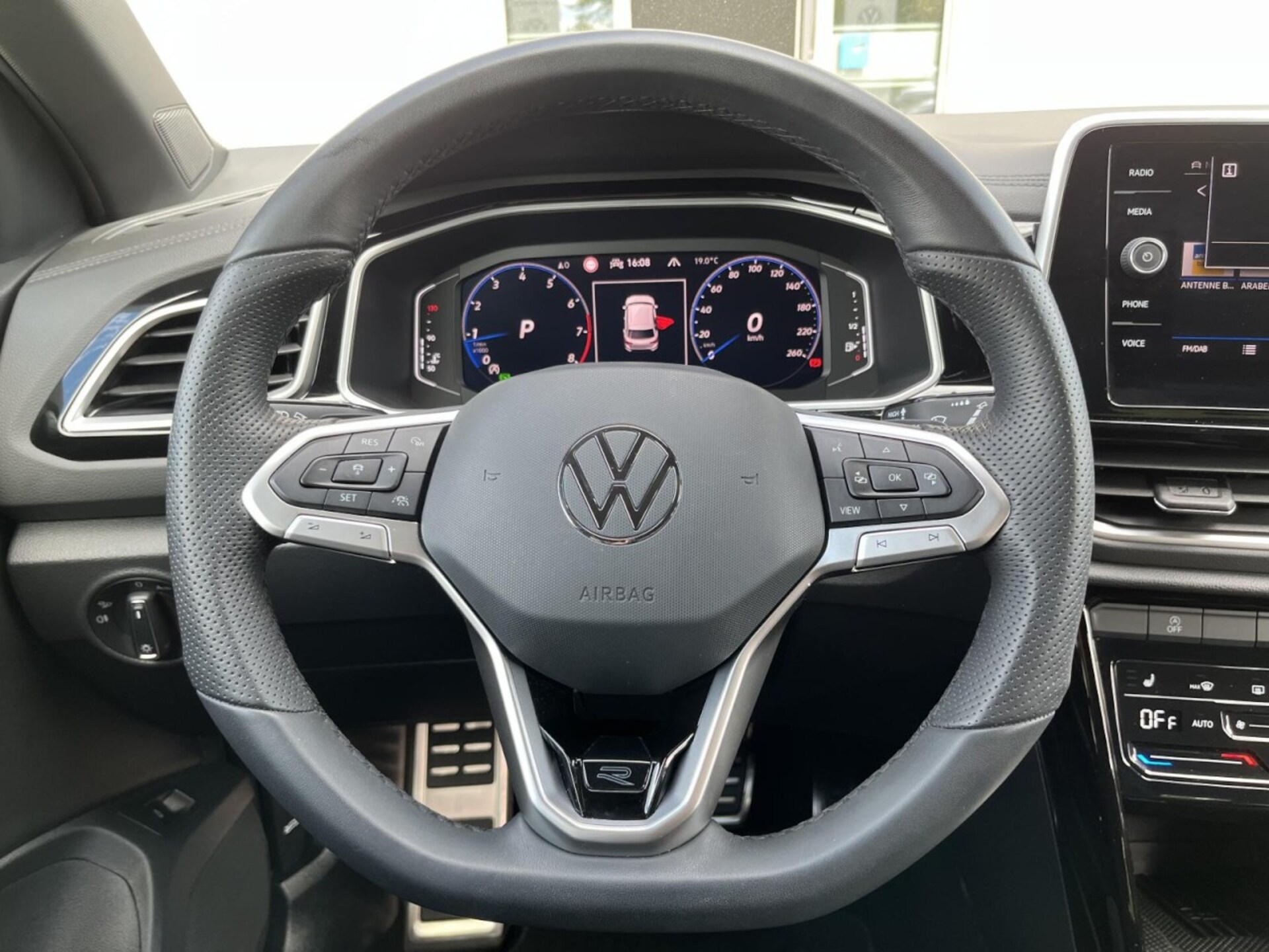 Volkswagen T-Roc R-Line