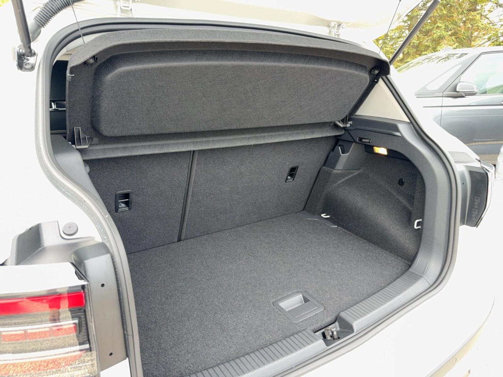 Volkswagen T-Cross – Bild 12