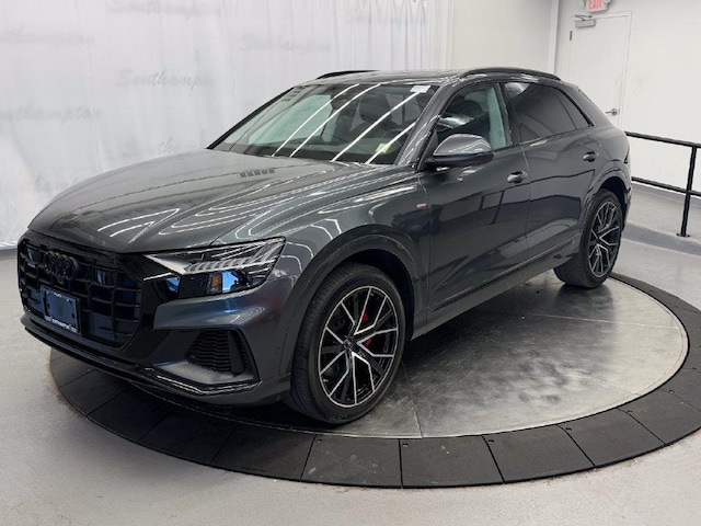 Photo of 2023 Audi Q8