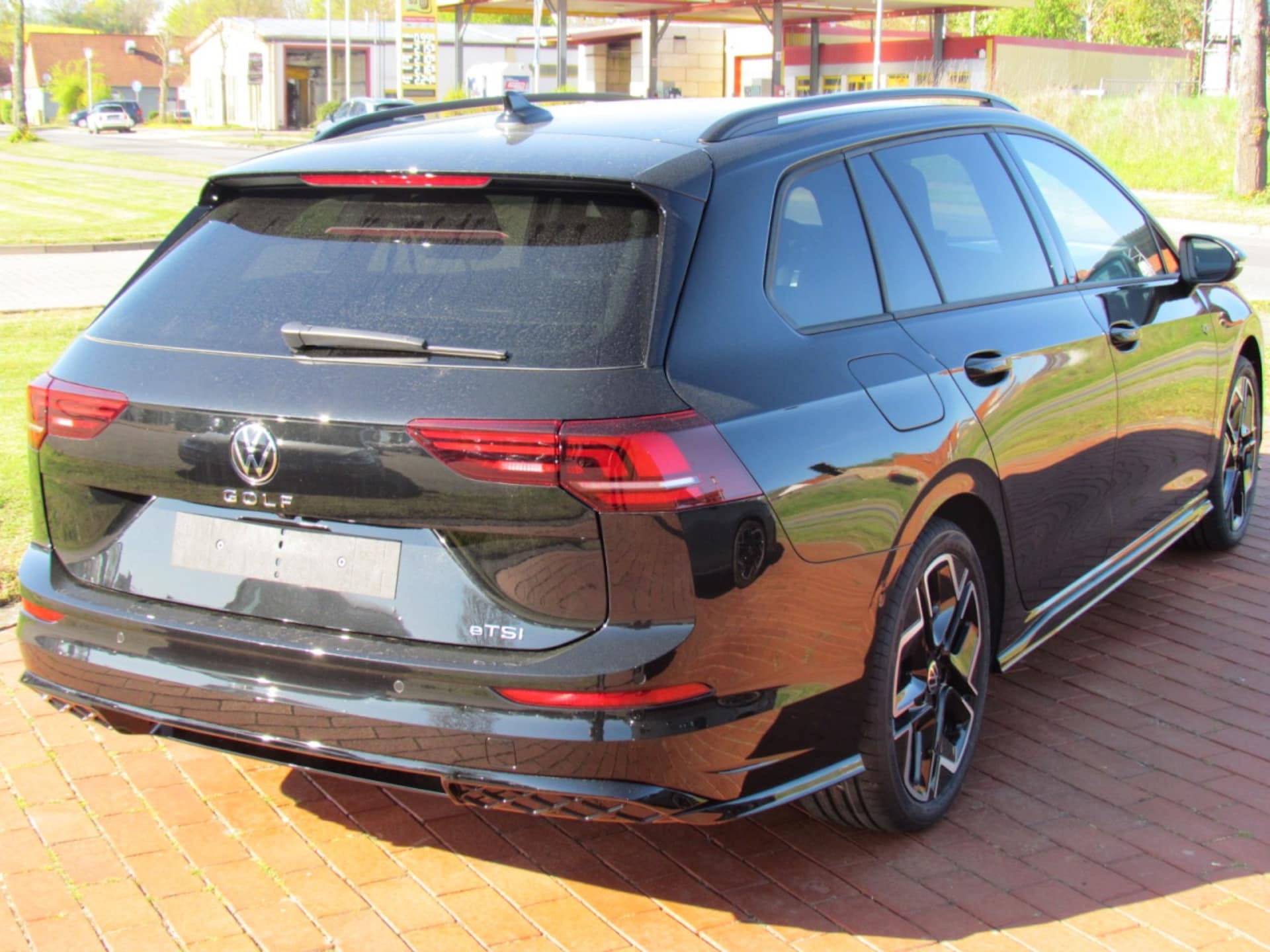 Volkswagen Golf Variant R-Line
