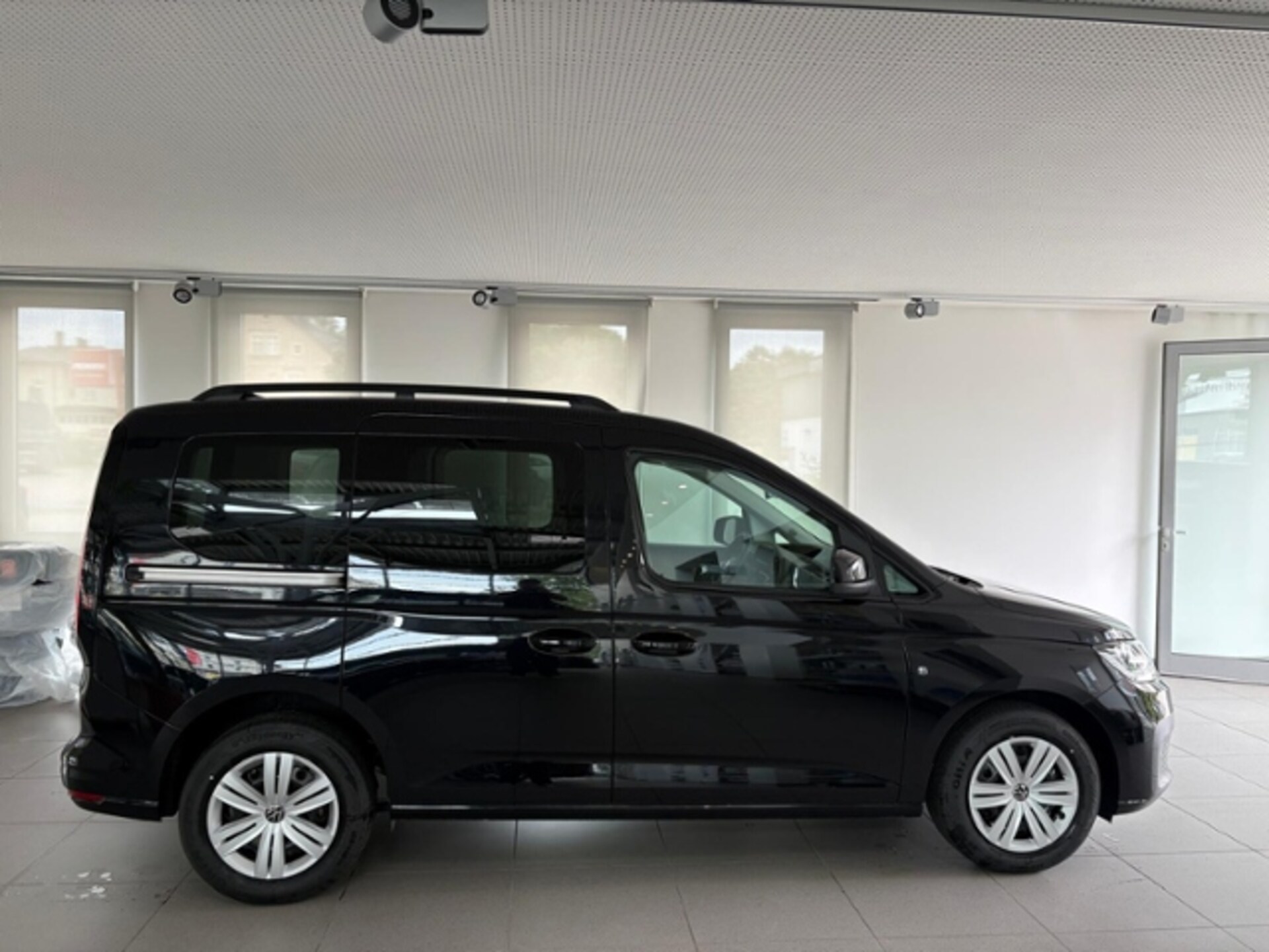 Volkswagen Caddy Basis-Modell