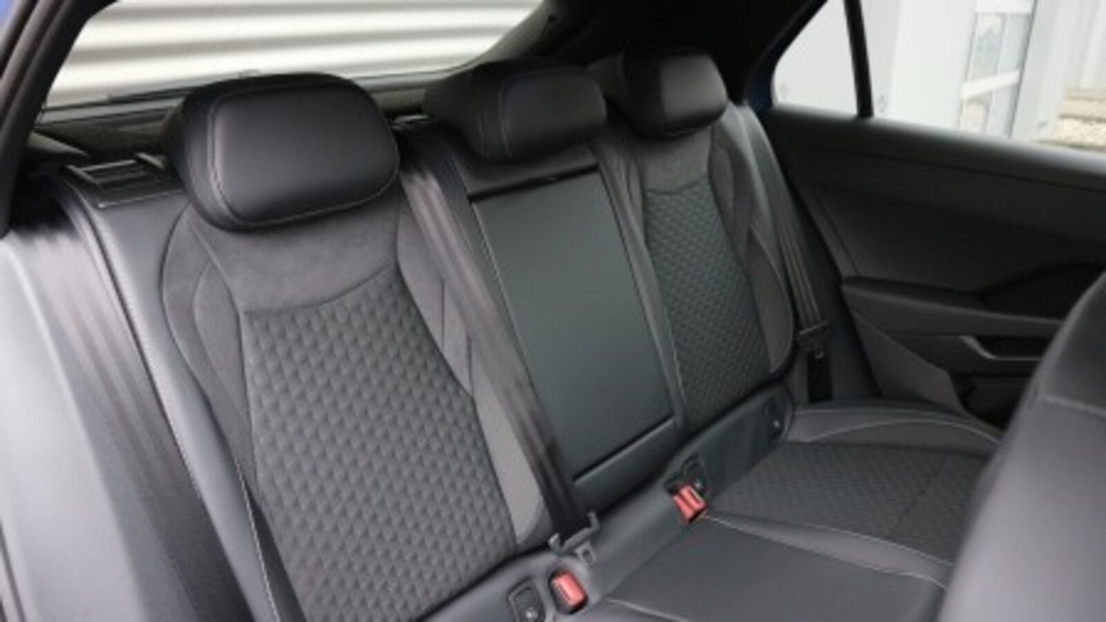 Volkswagen T-Roc – Bild 12