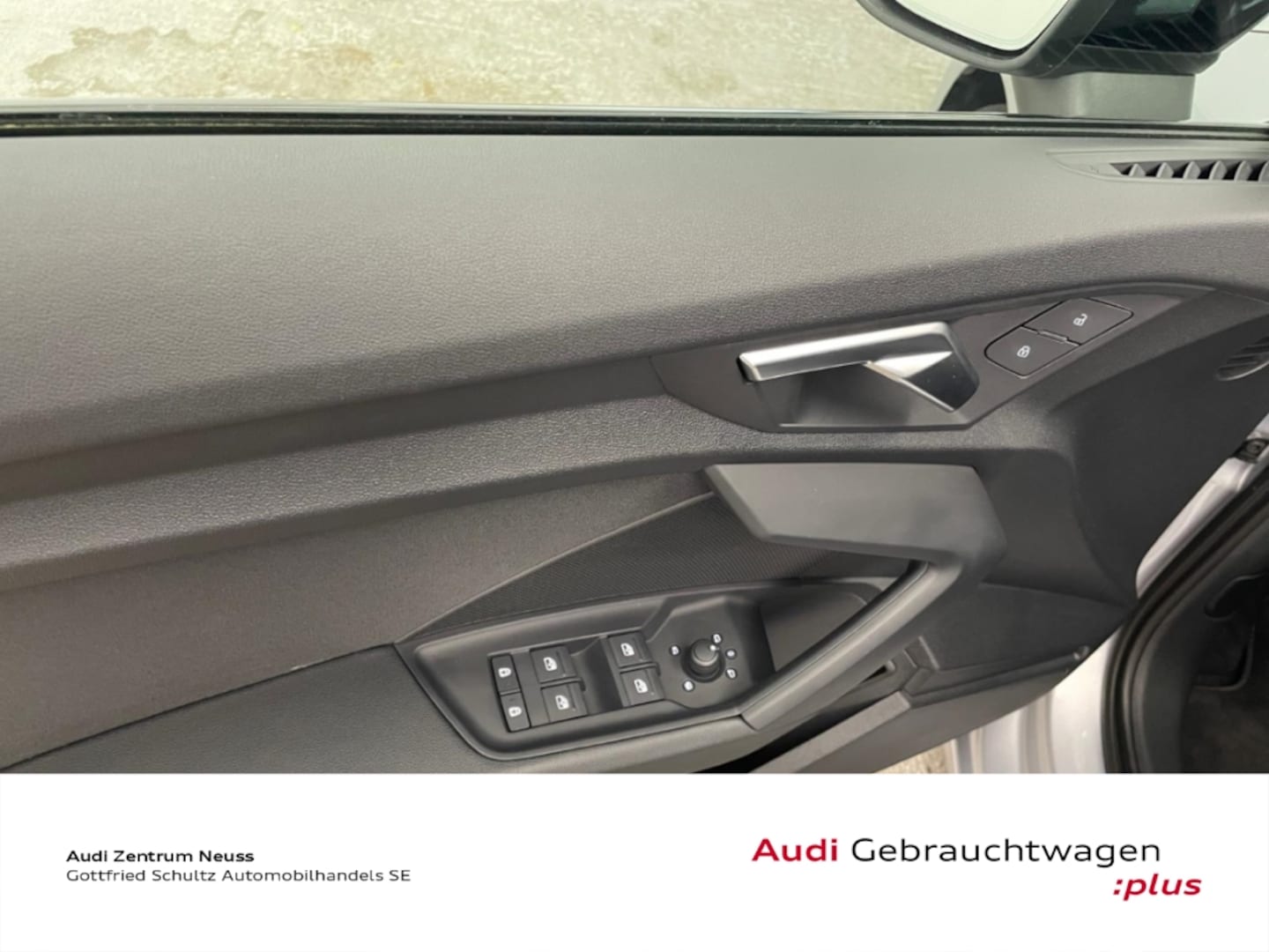 Bild über Audi A3 Sportback advanced 30 TFSI S tronic - für weitere Informationen kontaktieren Sie den Audi Partner