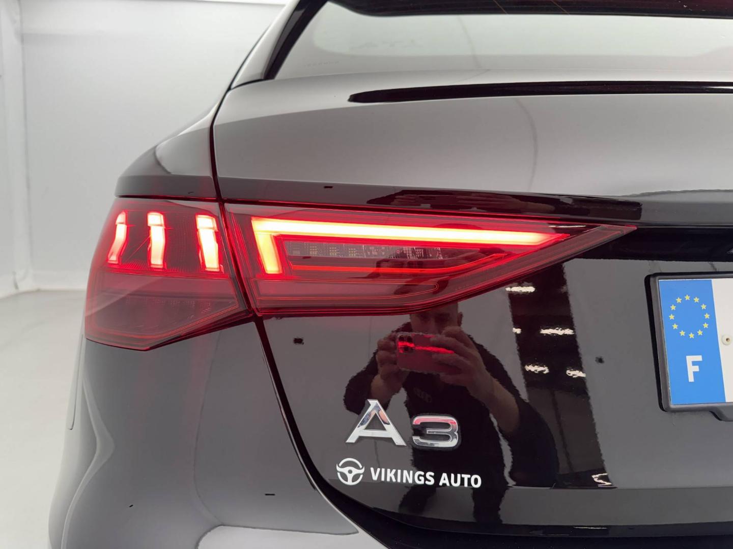 Image about Audi A3 Sportback Business Line 30 TDI 85 kW (116 ch) S tronic