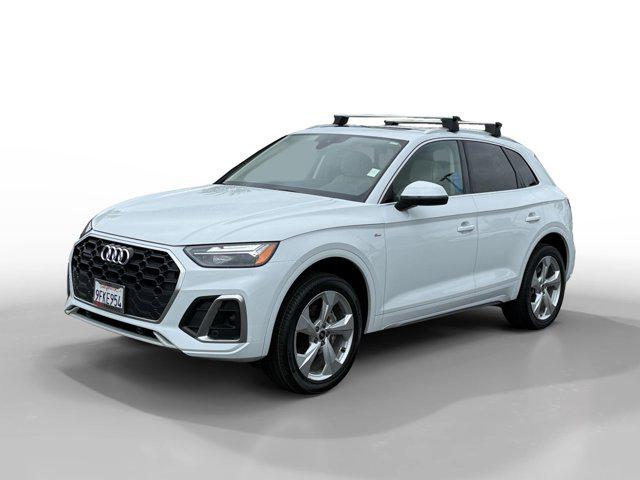 2023 Audi Q5 45 Premium Plus's photo
