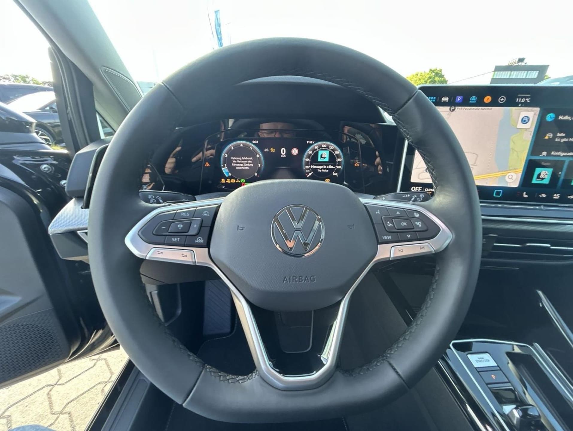 Volkswagen Golf Style