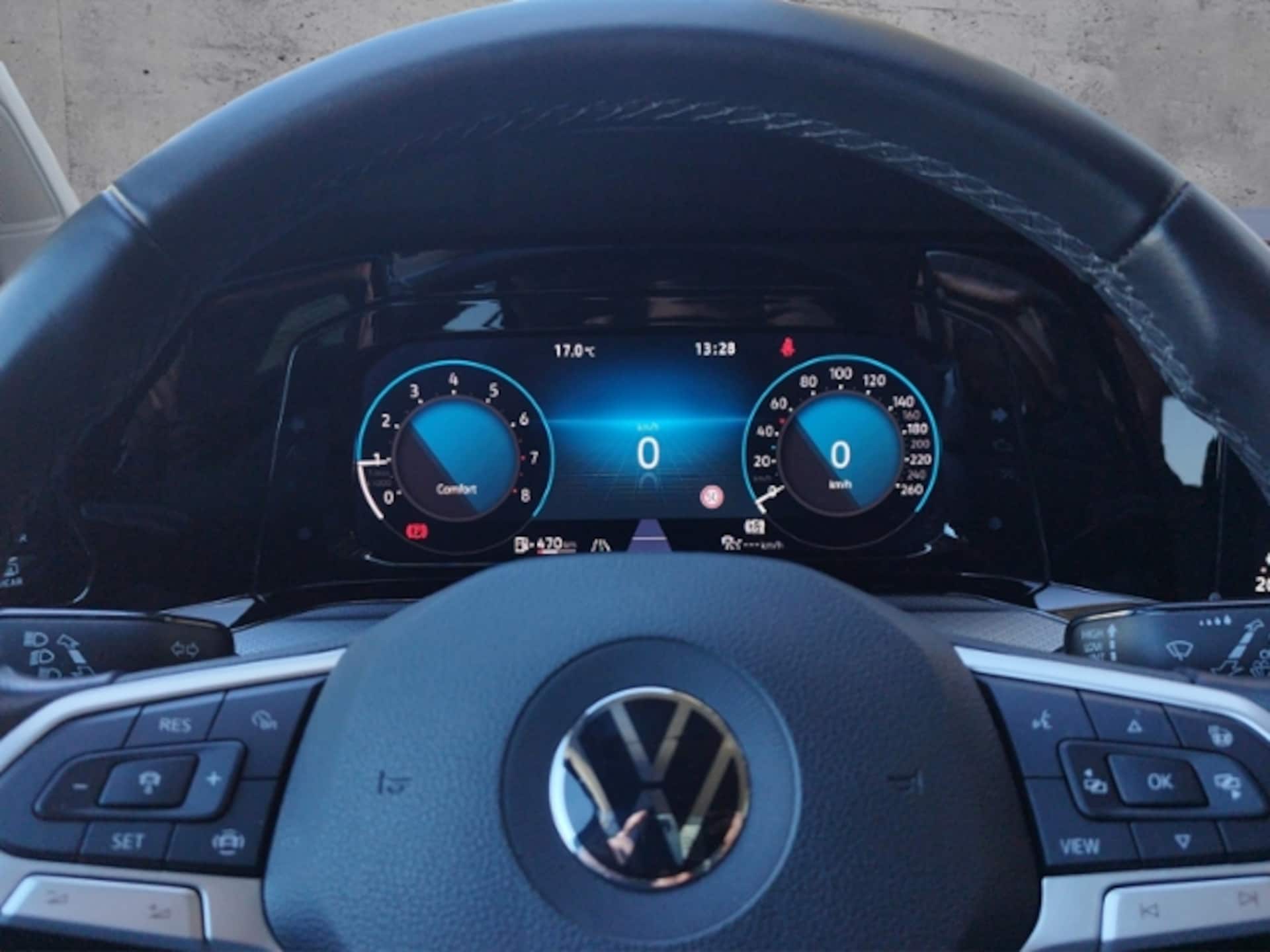 Volkswagen Golf Active