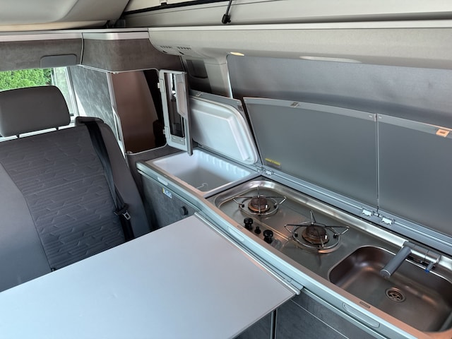 Volkswagen T6.1 California