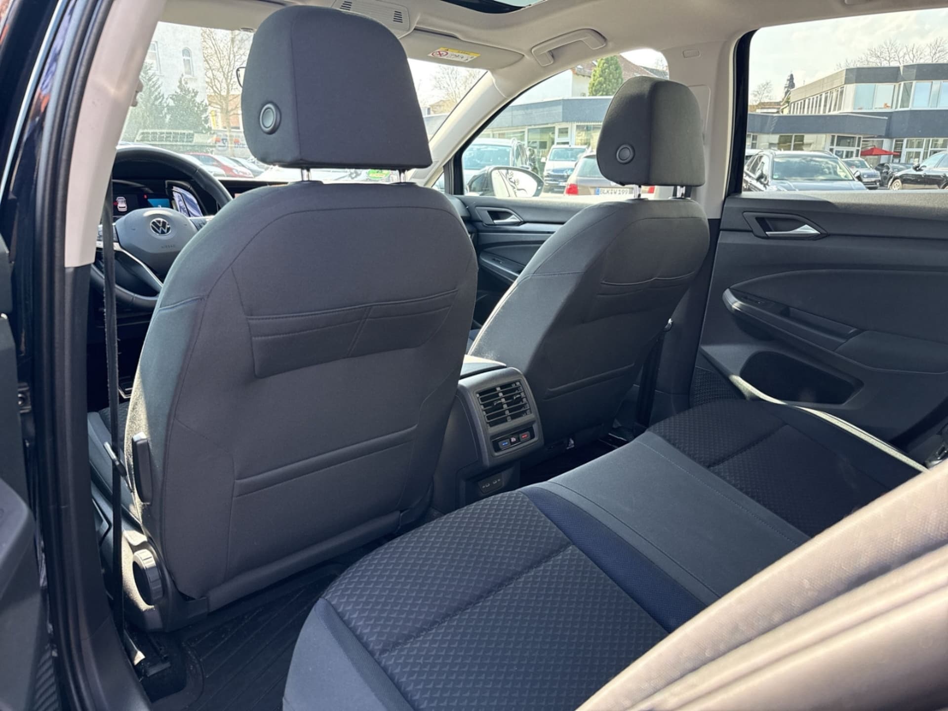 Volkswagen Golf United
