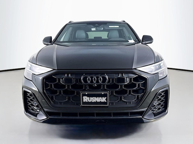 2026 Audi Q8